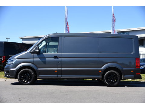 Volkswagen Crafter 35 2.0 TDI L3H2 Highline PB Edition Full Options! Adaptieve Cruise, Camera, Carplay, LED, Stuur verwarming, 177pk, Automaat, Multimedia, Stoelverwarming, Uniek!