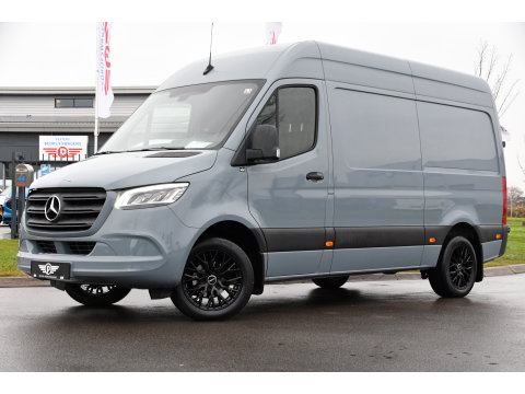 Mercedes-Benz Sprinter 317 2.2 CDI L2H2 PB Edition 360 Camera, Cruise, LED, Carplay, Leder, Stoelverwarming, Standkachel, 10,5'' Mbux, Automaat, 170pk, Virtual, Uniek!