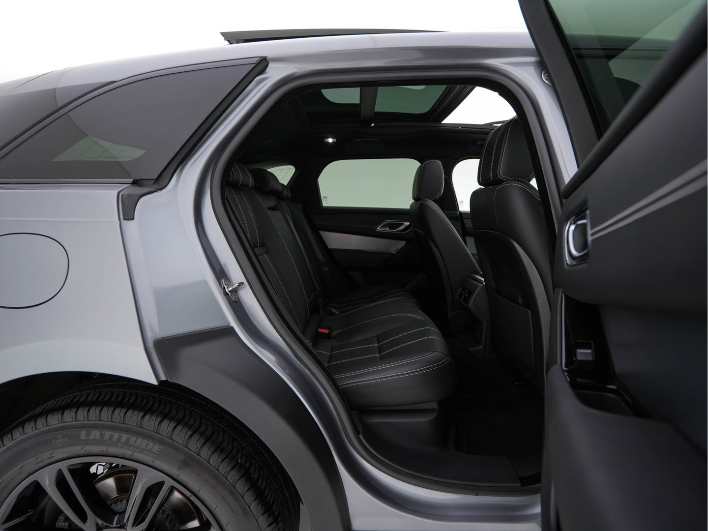 Land Rover Range Rover Velar 2.0 D200 R-Dynamic HSE AWD MHEV Aut. *PANO | LEATHER | FULL-LED | TOPVIEW | MEMORY-PACK | ADAPTIVE-CRUISE | BLINDSPOT | DIGI-COCKPIT | NAVI-FULLMAP | PRIVACY-GLASS | SHIFTPADDLES | 20''ALU*