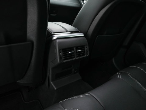Land Rover Range Rover Velar 2.0 D200 R-Dynamic HSE AWD MHEV Aut. *PANO | LEATHER | FULL-LED | TOPVIEW | MEMORY-PACK | ADAPTIVE-CRUISE | BLINDSPOT | DIGI-COCKPIT | NAVI-FULLMAP | PRIVACY-GLASS | SHIFTPADDLES | 20''ALU*