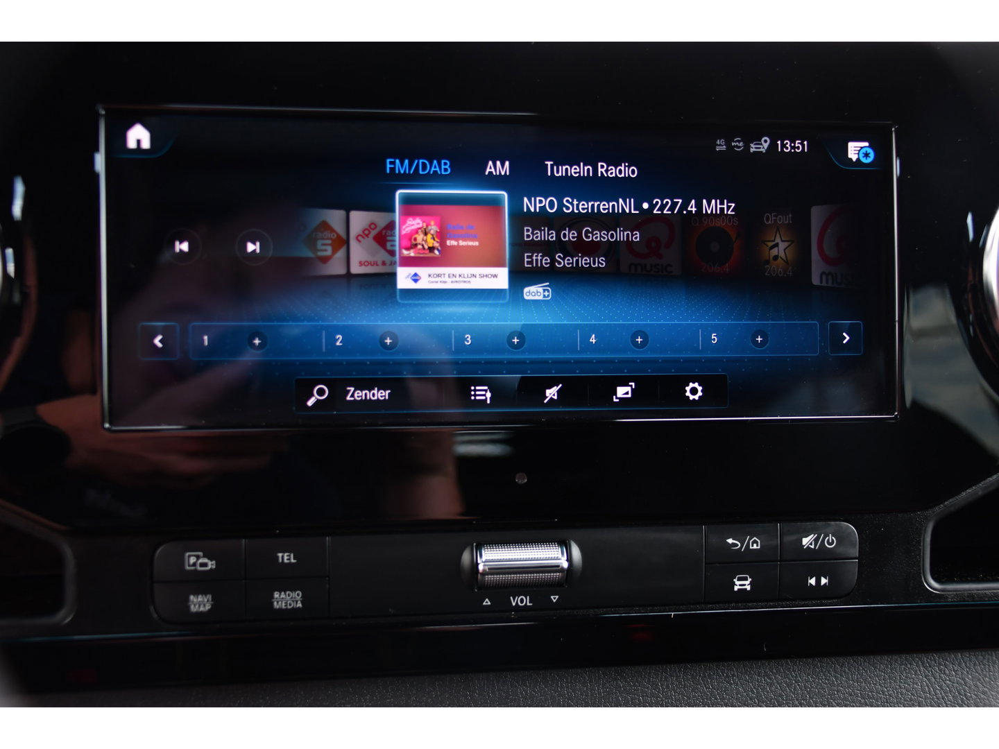 Mercedes-Benz Sprinter 319 3.0 CDI L2H2 DC Black Edition MARGE! Adaptieve Cruise, Camera, LED, Carplay, Standkachel, 10,5'' Mbux, Automaat, 3500kg Trekhaak, Uniek!
