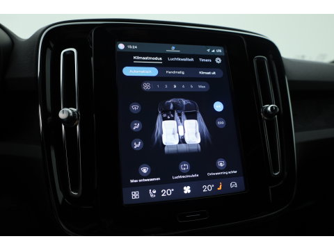 Volvo XC40 Single Motor Plus 70 kWh | Prijs Rijklaar | Adap. Cruise | Dodehoek (Blis) |Stoel + stuurverwarming | Warmtepomp | Google |