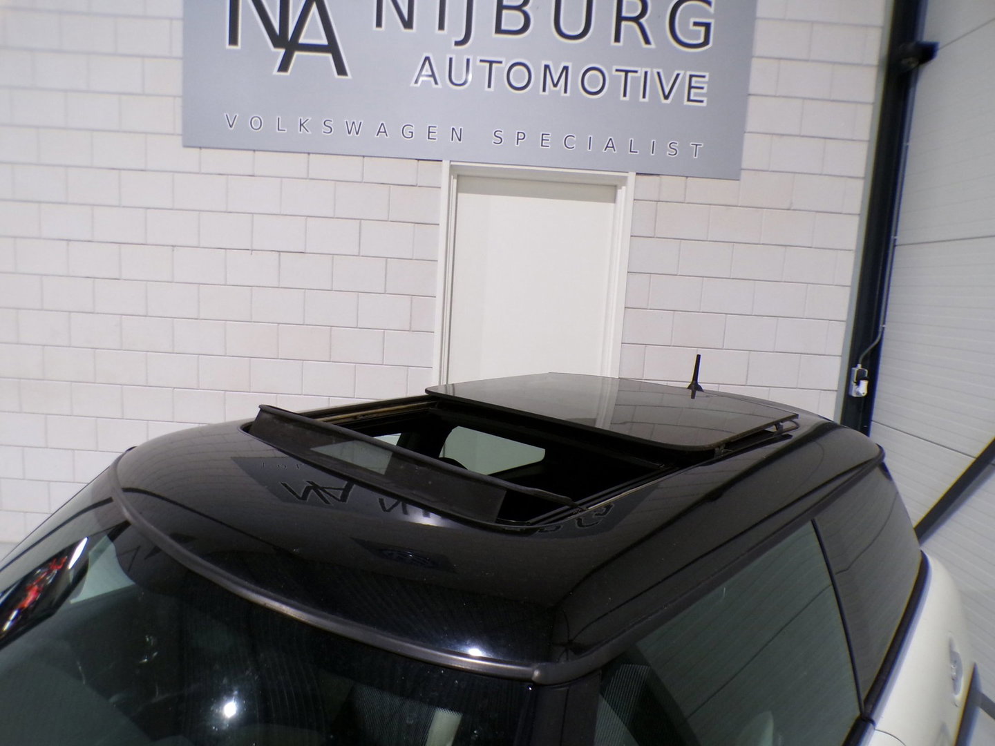 MINI Cooper 1.6 120PK Chili "Origineel NL!" Panoramadak Bluetooth Cruise-control Automatische-airco Nieuwe-APK 16"Velgen NAP