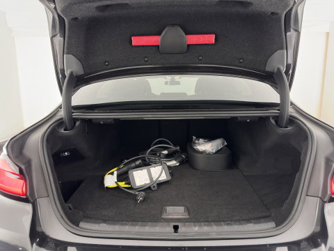 BMW 5 Serie 530e Business Edition Plus M-Sportpack (Plug-in) (INCL.BTW) *LEATHER | FULL-LED | MEMORY-PACK | DIGI-COCKPIT | HIFI-SOUND | CAMERA | NAVI-FULLMAP | PRIVACY-GLASS | SHIFT-PADDLES | ECC | PDC | CRUISE | 18''ALU*