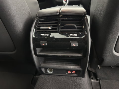BMW 5 Serie 530e Business Edition Plus M-Sportpack (Plug-in) (INCL.BTW) *LEATHER | FULL-LED | MEMORY-PACK | DIGI-COCKPIT | HIFI-SOUND | CAMERA | NAVI-FULLMAP | PRIVACY-GLASS | SHIFT-PADDLES | ECC | PDC | CRUISE | 18''ALU*