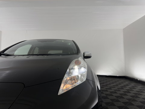 Nissan Leaf Business Edition 30 kWh Aut. *LEATHER | FULL-LED | BOSE-SURROUND | TOPVIEW | KEYLESS | NAVI-FULLMAP | ECC | HEATED-COMFORTSEATS | PRIVACYGLASS | DIGI-COCKPIT | DAB | 17"ALU*