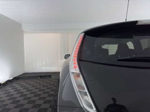 Nissan Leaf Business Edition 30 kWh Aut. *LEATHER | FULL-LED | BOSE-SURROUND | TOPVIEW | KEYLESS | NAVI-FULLMAP | ECC | HEATED-COMFORTSEATS | PRIVACYGLASS | DIGI-COCKPIT | DAB | 17"ALU*