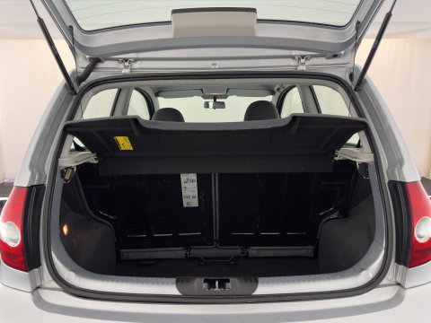 Volkswagen Fox 1.2 Trendline *AIRCO | COMFORT-SEATS | RADIO-CD/MP3 | 14''ALU*