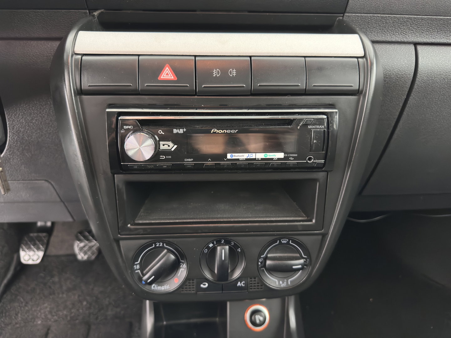 Volkswagen Fox 1.2 Trendline *AIRCO | COMFORT-SEATS | RADIO-CD/MP3 | 14''ALU*