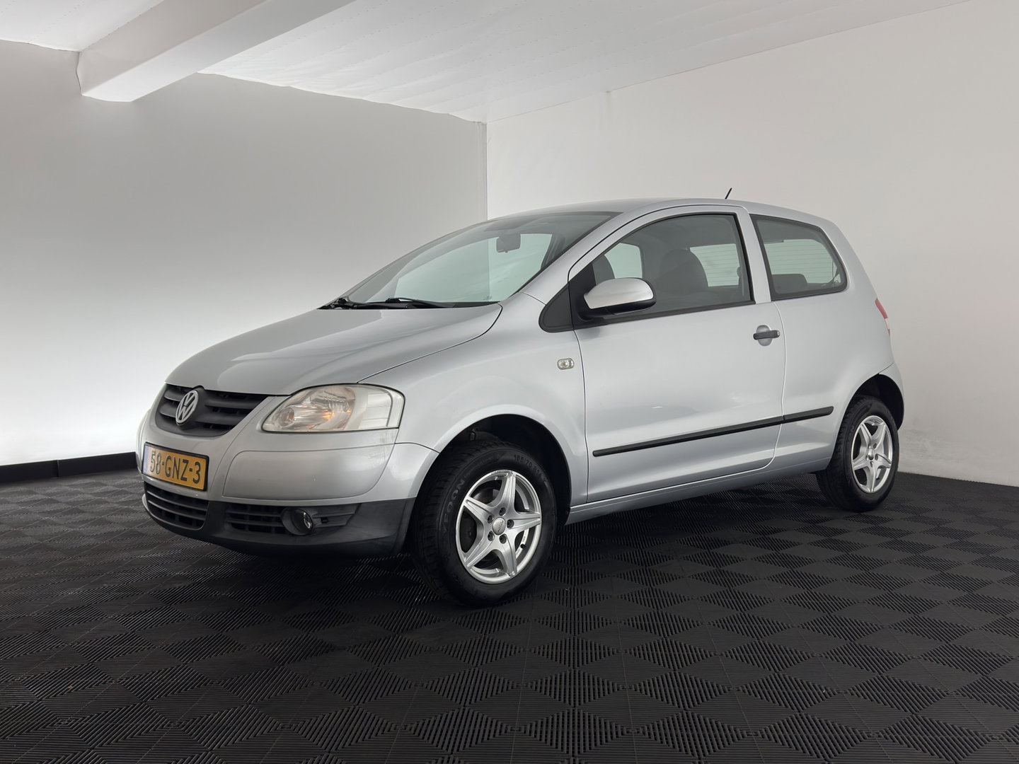 Volkswagen Fox 1.2 Trendline *AIRCO | COMFORT-SEATS | RADIO-CD/MP3 | 14''ALU*