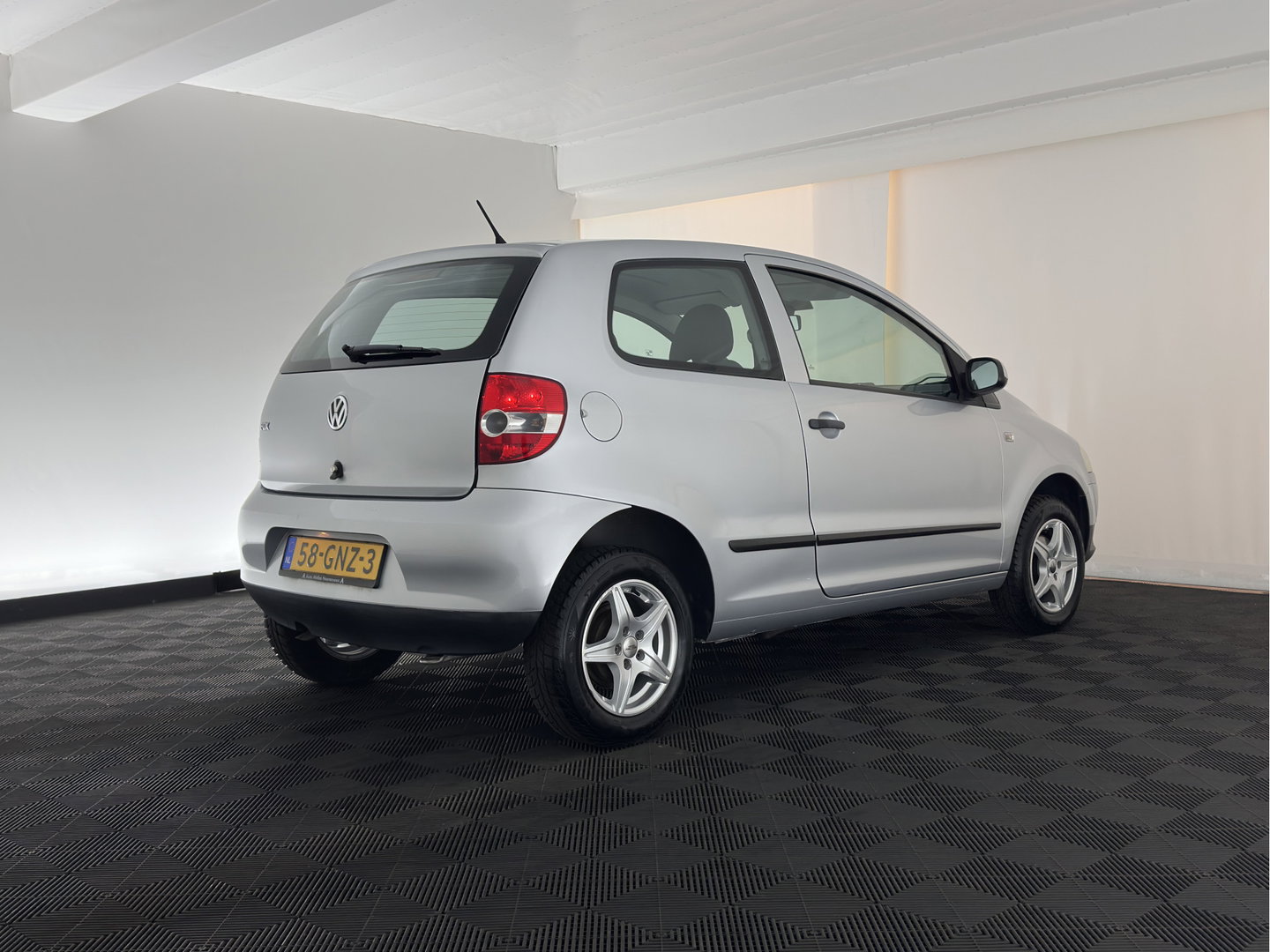 Volkswagen Fox 1.2 Trendline *AIRCO | COMFORT-SEATS | RADIO-CD/MP3 | 14''ALU*