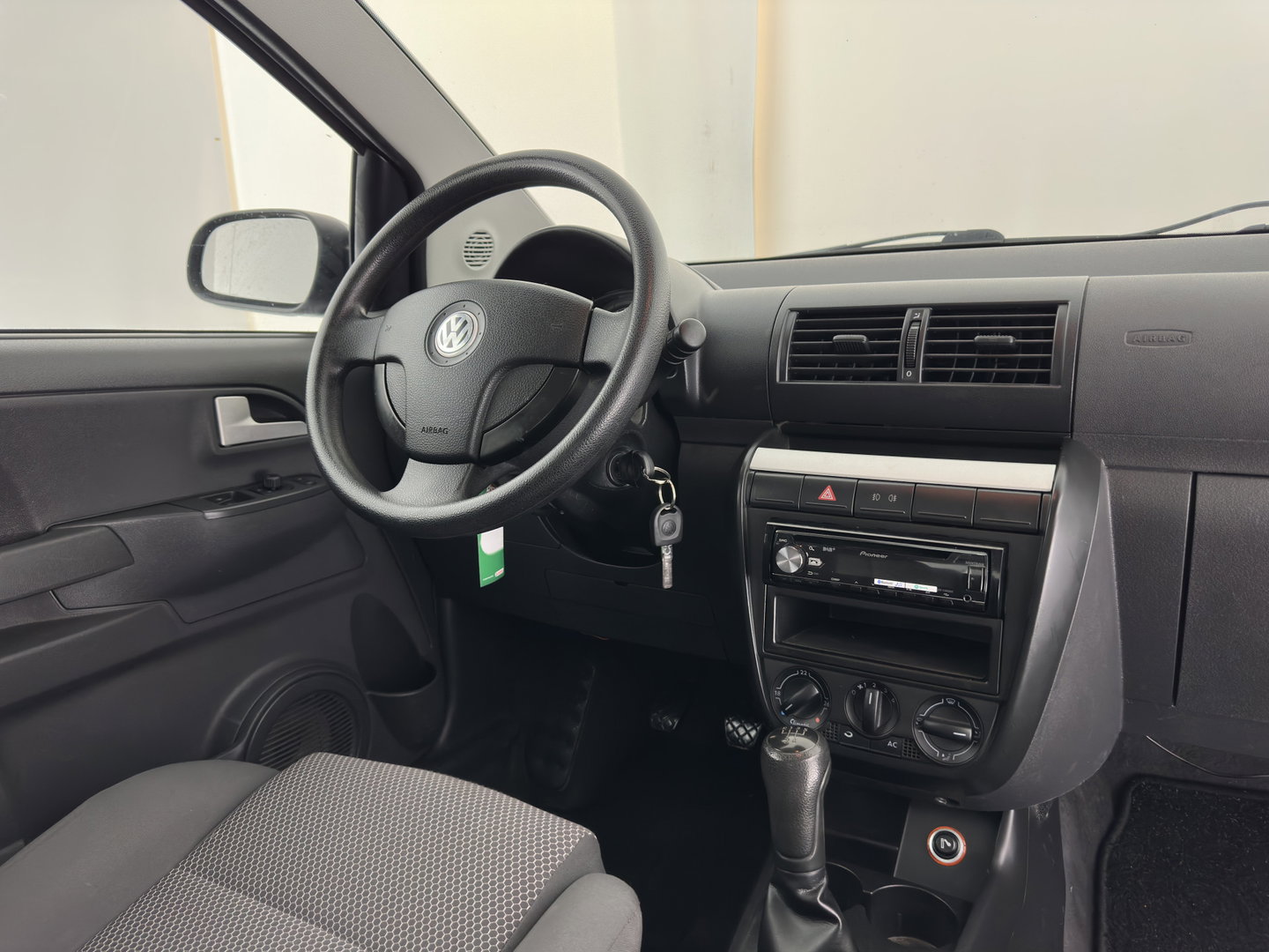 Volkswagen Fox 1.2 Trendline *AIRCO | COMFORT-SEATS | RADIO-CD/MP3 | 14''ALU*