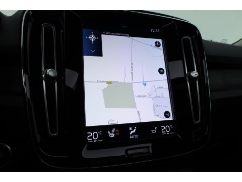 Volvo XC40 1.5 T4 Plug-in hybrid Ultimate Dark | Prijs rijklaar |Pano-dak | Trekhaak | Leder | 360 camera | Voorruitverw. | Adap. Cruise | Blis | H&K audio |
