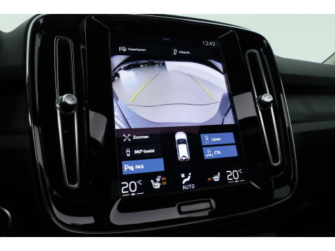 Volvo XC40 1.5 T4 Plug-in hybrid Ultimate Dark | Prijs rijklaar |Pano-dak | Trekhaak | Leder | 360 camera | Voorruitverw. | Adap. Cruise | Blis | H&K audio |