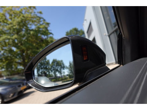 Audi A6 Avant 55 TFSI e quattro Competition KEYLESS 360 B&O