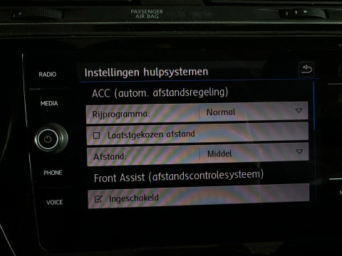 Volkswagen Touran 1.5 TSI R-Line 7p Pano|ACC|Keyless|Stoelverwarming|Carplay