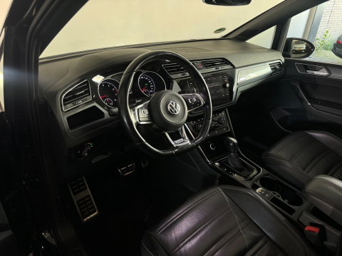 Volkswagen Touran 1.5 TSI R-Line 7p Pano|ACC|Keyless|Stoelverwarming|Carplay