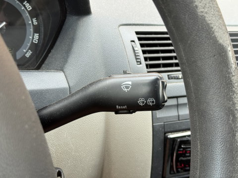 Škoda Fabia 1.4-16V Ambiente | Handel / Export | Schuif / Kantel Dak |