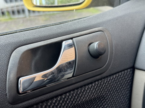 Škoda Fabia 1.4-16V Ambiente | Handel / Export | Schuif / Kantel Dak |