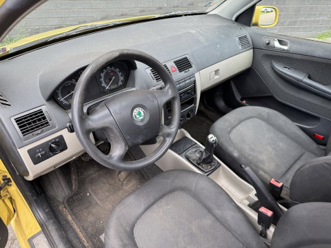 Škoda Fabia 1.4-16V Ambiente | Handel / Export | Schuif / Kantel Dak |