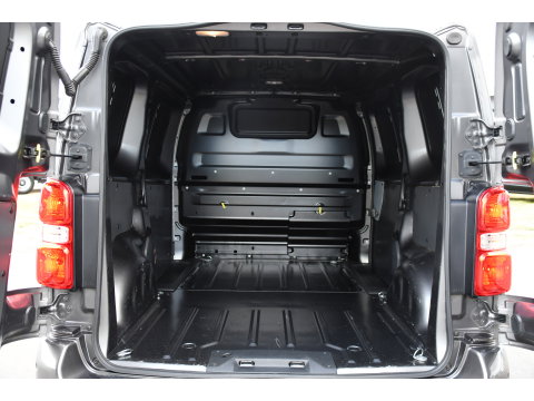 Citroën Jumpy 2.0 BlueHDI 180 L2 PB Edition 360 Camera, Cruise, Carplay, Leder, 177pk, Multimedia, Trekhaak, Sensoren, Automaat, Uniek!