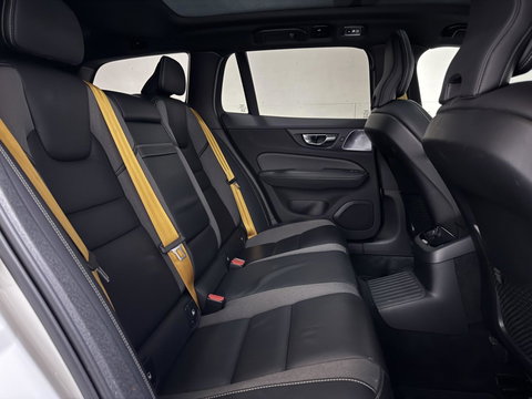 Volvo V60 2.0 T8 Twin Engine AWD Polestar Engineered Pano B&W 360° Carplay