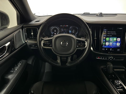 Volvo V60 2.0 T8 Twin Engine AWD Polestar Engineered Pano B&W 360° Carplay