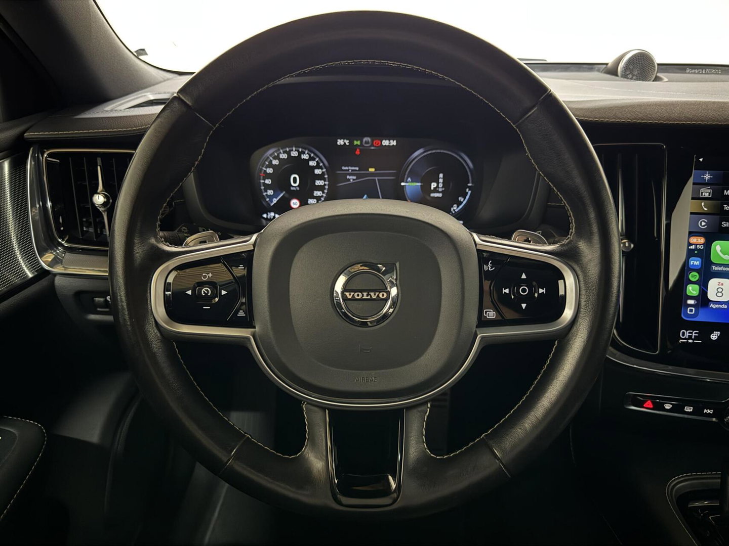 Volvo V60 2.0 T8 Twin Engine AWD Polestar Engineered Pano B&W 360° Carplay