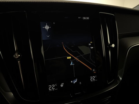 Volvo V60 2.0 T8 Twin Engine AWD Polestar Engineered Pano B&W 360° Carplay