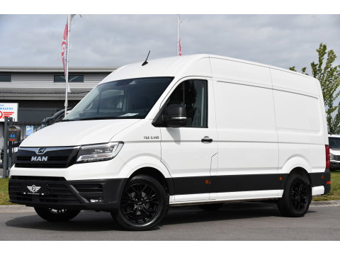 MAN TGE 3.140 35 2.0 L3H3 PB Edition FACELIFT! Virtual, Camera, Cruise, Carplay, Automaat, Sensoren, LED, 140pk, Multimedia, Sensoren, Trekhaak,