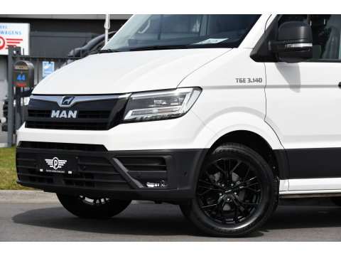 MAN TGE 3.140 35 2.0 L3H3 PB Edition FACELIFT! Virtual, Camera, Cruise, Carplay, Automaat, Sensoren, LED, 140pk, Multimedia, Sensoren, Trekhaak,