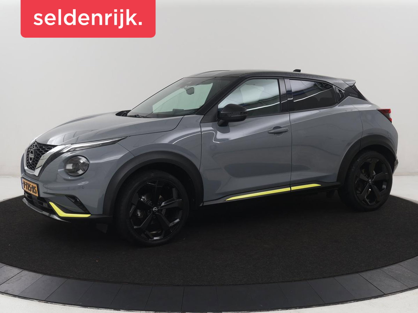 Nissan Juke 1.0 DIG-T Kiiro | Half leder | Stoelverwarming | Cruise control | Lane assist | Navigatie | Carplay | Camera | Park assist | Trekhaak