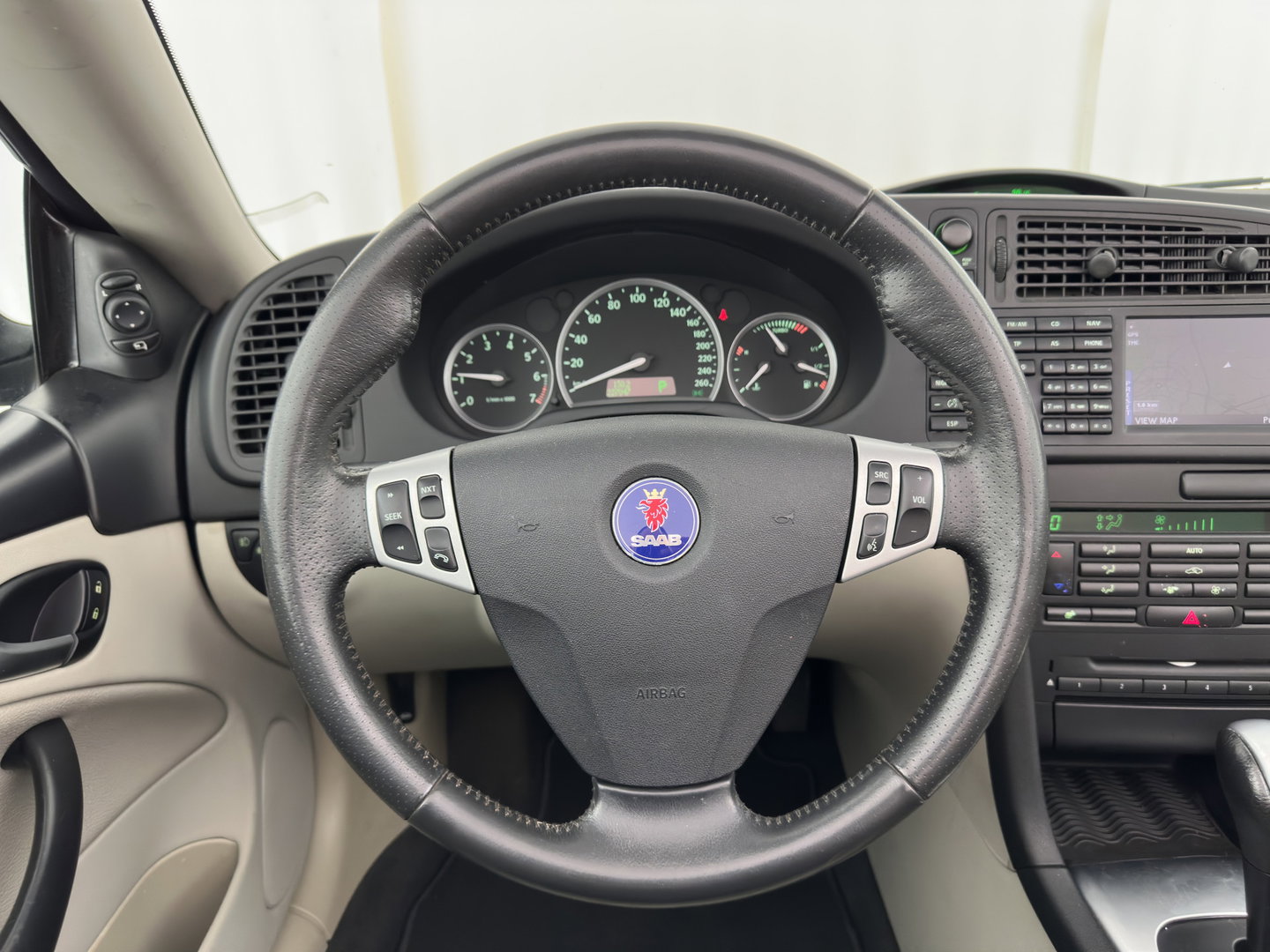 Saab 9-3 Cabrio 2.0 T Vector Aut. *LEATHER | NAVI-FULLMAP | HEATED-COMFORTSEATS | ECC | PDC | CRUISE | 16''ALU*