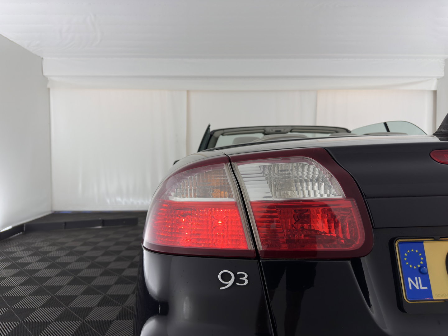 Saab 9-3 Cabrio 2.0 T Vector Aut. *LEATHER | NAVI-FULLMAP | HEATED-COMFORTSEATS | ECC | PDC | CRUISE | 16''ALU*