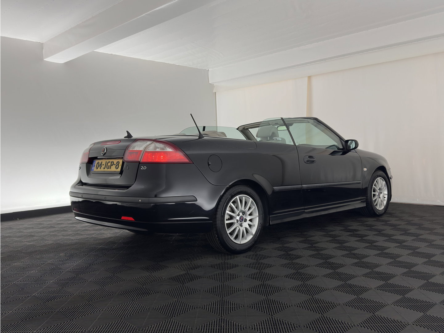 Saab 9-3 Cabrio 2.0 T Vector Aut. *LEATHER | NAVI-FULLMAP | HEATED-COMFORTSEATS | ECC | PDC | CRUISE | 16''ALU*