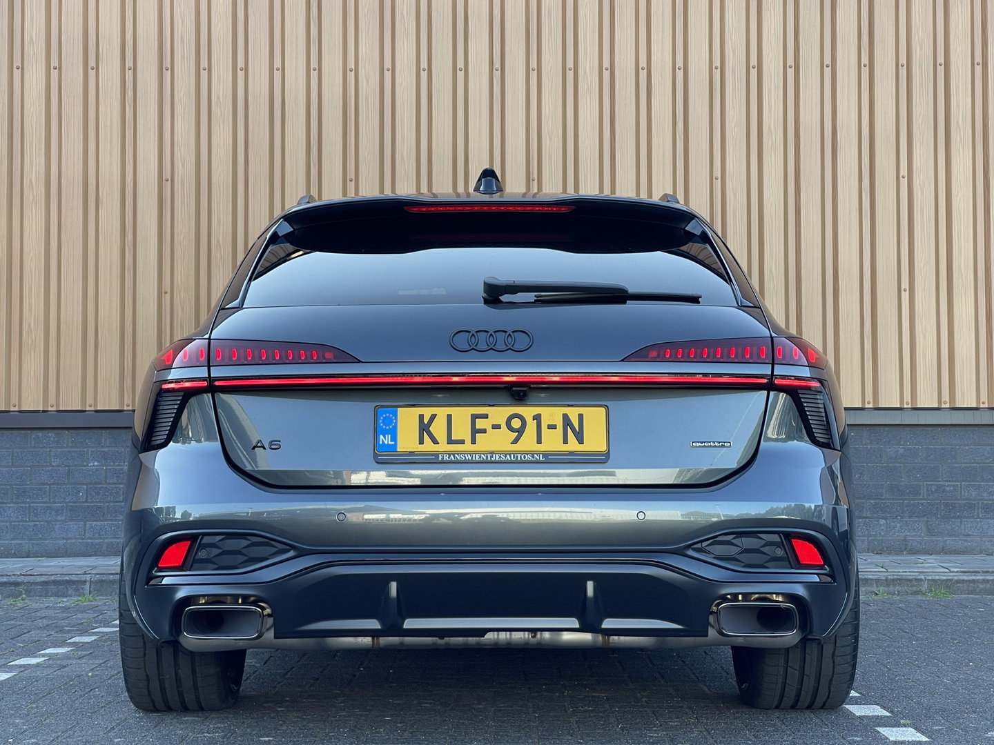 Audi A6 Avant 2.0 e-hybrid quattro S edition Competition | Apple Carplay | Keyless | Zwenkhaak | LED | 360 Camera | DAB | Navigatie |