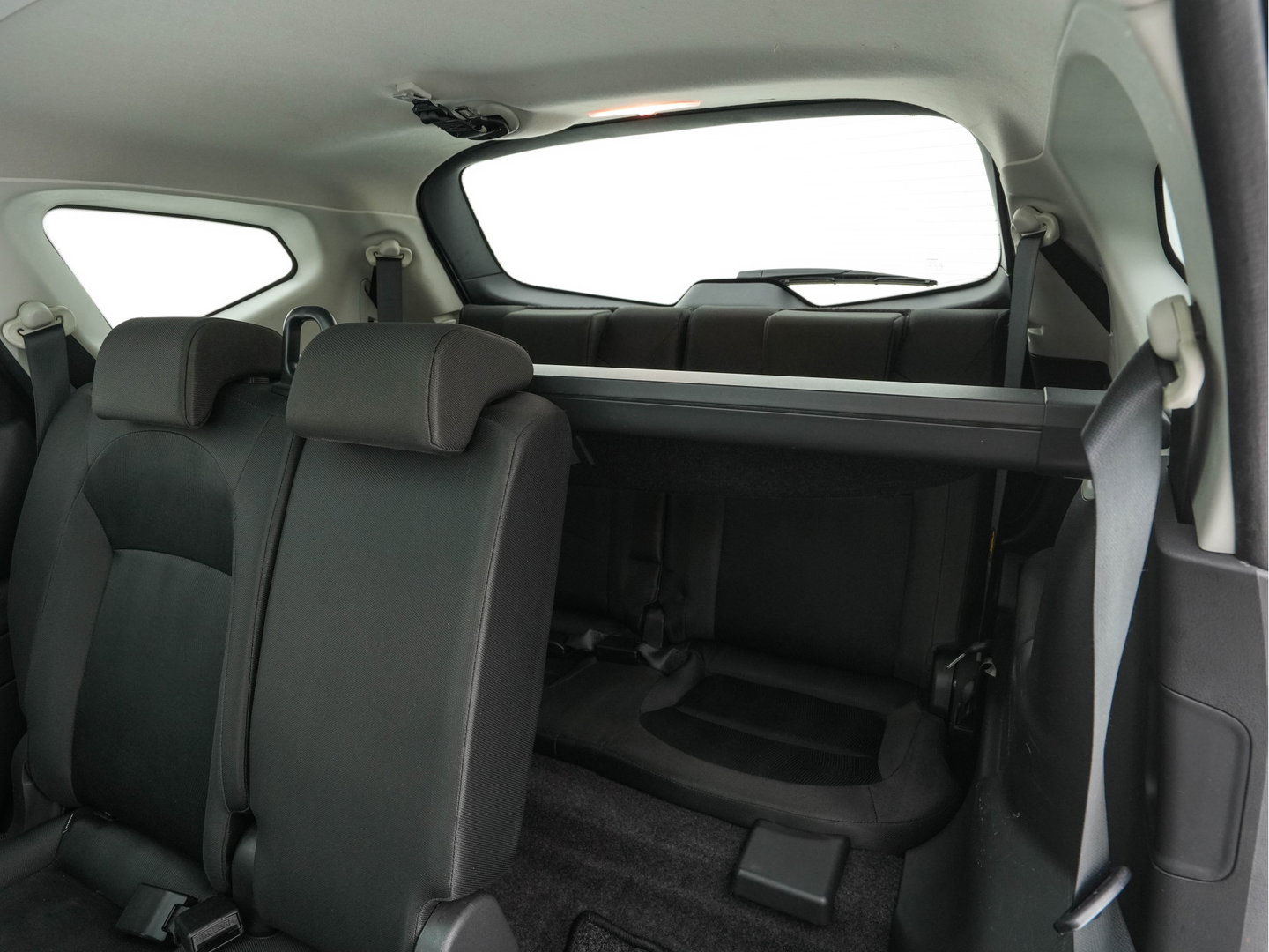 Nissan QASHQAI+2 2.0 Connect Edition *PANO | NAVI-FULLMAP | ECC | CRUISE | PRIVACY-GLASS | CAMERA | 18"ALU*