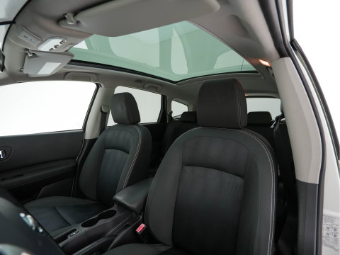 Nissan QASHQAI+2 2.0 Connect Edition *PANO | NAVI-FULLMAP | ECC | CRUISE | PRIVACY-GLASS | CAMERA | 18"ALU*