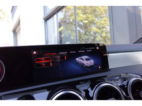 Mercedes-Benz CLA-Klasse 220 Advantage CAM PDC CRUISE