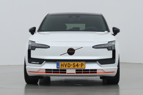 Volvo EX30 Single Motor Extended Range Plus 69 kWh | EVERLAST Edition | ACC | 21 Inch | Harman/Kardon | Warmtepomp | Stoel+Stuurverwarming