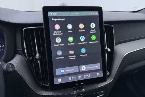 Volvo XC60 T6 Plug-in hybrid Ultra Black Edition | ACC | Luchtvering | Panoramadak | Bowers&Wilkins | Trekhaak | 360° Camera | Massage | Head-Up