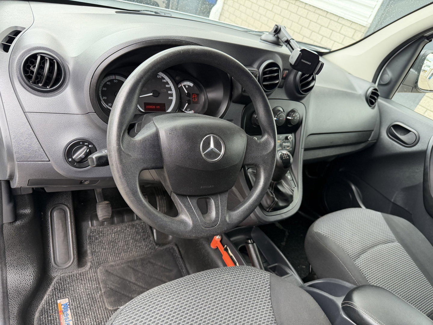 Mercedes-Benz Citan 108 CDI BlueEFFICIENCY / euro 6 / bpm vrij / vaste prijs rijklaar € 5.950 ex btw / lease vanaf € 111 / airco / radio mp3 / wordt afgeleverd met nieuwe distributie riem !