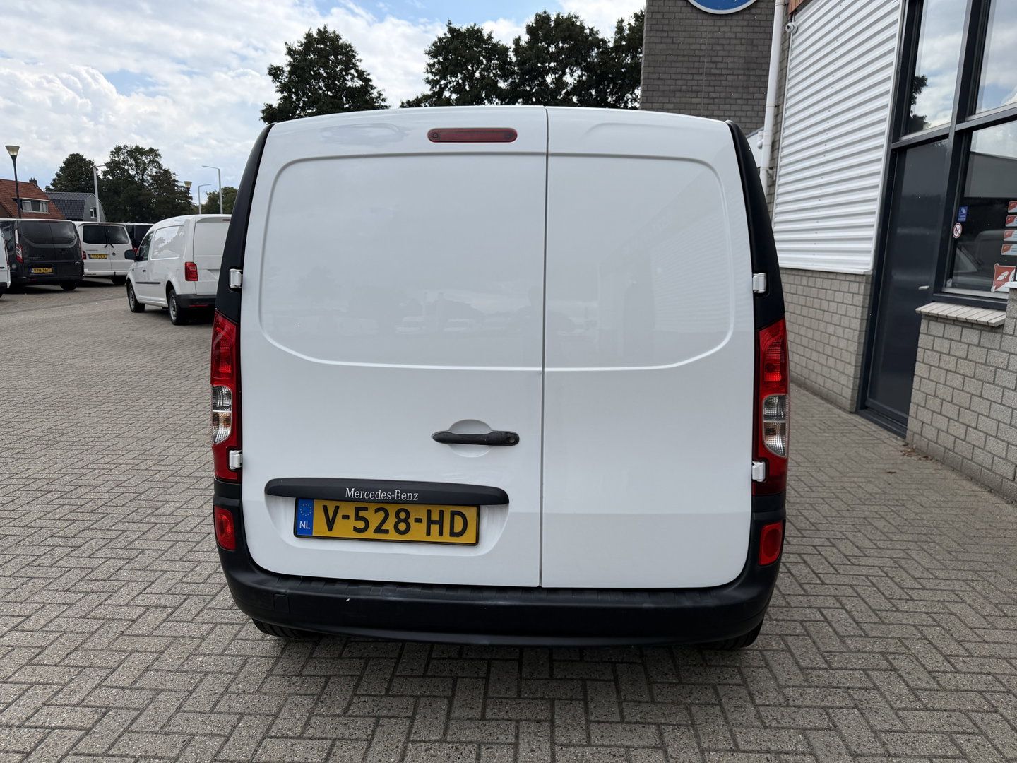 Mercedes-Benz Citan 108 CDI BlueEFFICIENCY / euro 6 / bpm vrij / vaste prijs rijklaar € 5.950 ex btw / lease vanaf € 111 / airco / radio mp3 / wordt afgeleverd met nieuwe distributie riem !