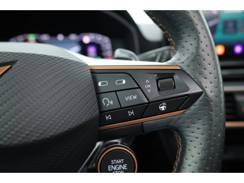 CUPRA Leon Sportstourer 1.4 e-Hybrid VZ Copper Edition | Rijklaar!! | Pano | Sportstuur | Adapt. Cruise | Keyless | Camera | Stoel- Stuurverw. | Apple CarPlay | 19''