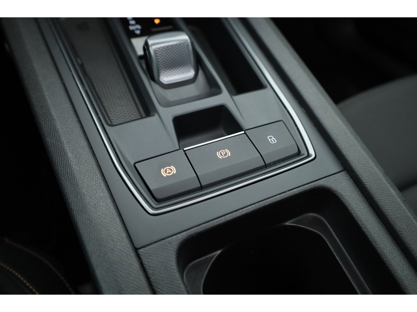 CUPRA Leon Sportstourer 1.4 e-Hybrid VZ Copper Edition | Rijklaar!! | Pano | Sportstuur | Adapt. Cruise | Keyless | Camera | Stoel- Stuurverw. | Apple CarPlay | 19''