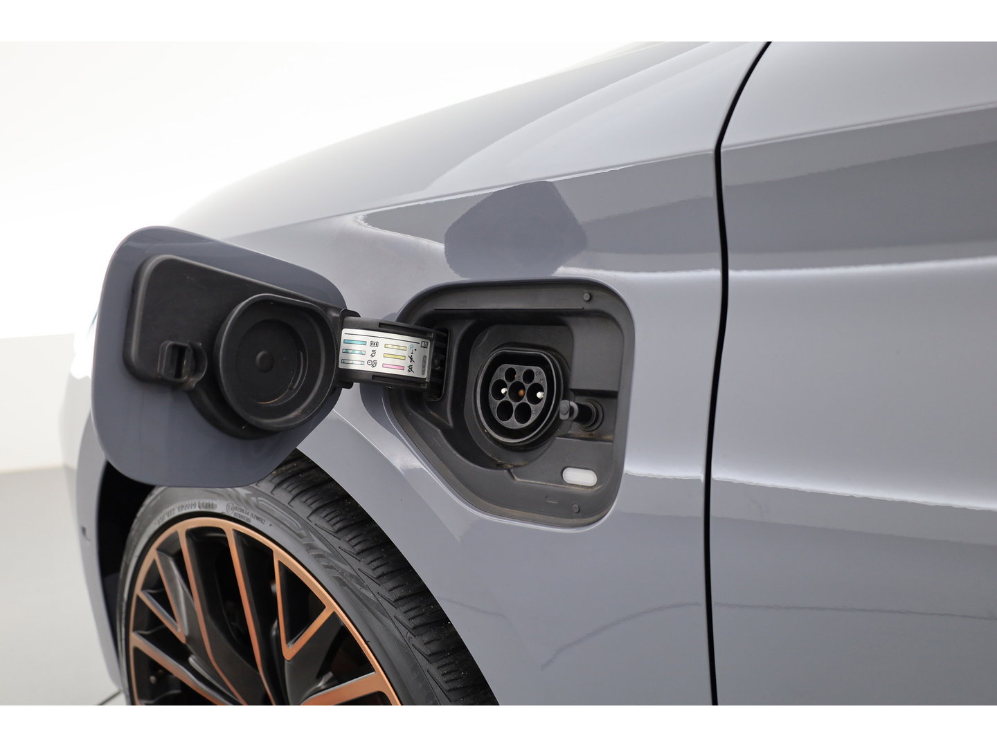 CUPRA Leon Sportstourer 1.4 e-Hybrid VZ Copper Edition | Rijklaar!! | Pano | Sportstuur | Adapt. Cruise | Keyless | Camera | Stoel- Stuurverw. | Apple CarPlay | 19''