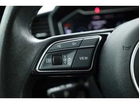 Audi A1 Sportback 30 TFSI Pro Line | RIJKLAAR!! | Cruise Contr. | PDC V+A | Stoelverw. | Apple CarPlay & Android Auto | 17''