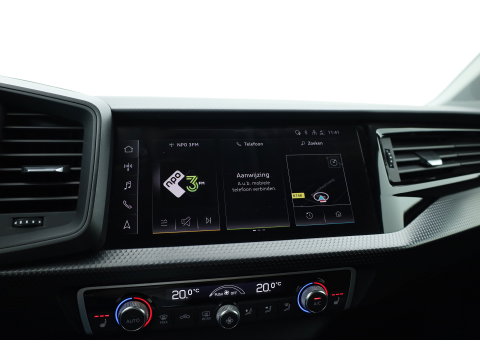 Audi A1 Sportback 30 TFSI Pro Line | RIJKLAAR!! | Cruise Contr. | PDC V+A | Stoelverw. | Apple CarPlay & Android Auto | 17''