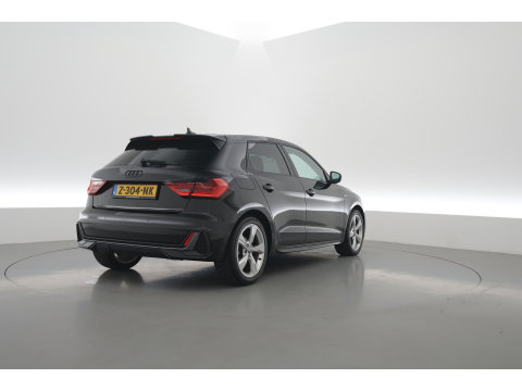 Audi A1 Sportback 30 TFSI Pro Line | RIJKLAAR!! | Cruise Contr. | PDC V+A | Stoelverw. | Apple CarPlay & Android Auto | 17''