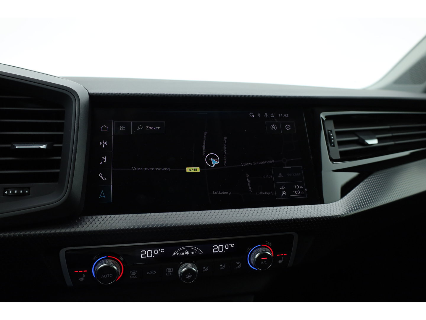 Audi A1 Sportback 30 TFSI Pro Line | RIJKLAAR!! | Cruise Contr. | PDC V+A | Stoelverw. | Apple CarPlay & Android Auto | 17''